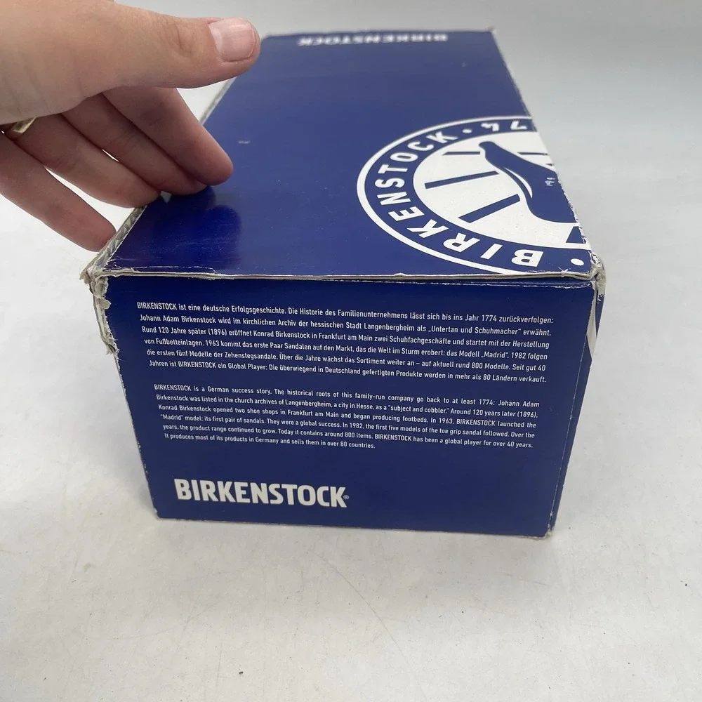 Birkenstock shop confidence
